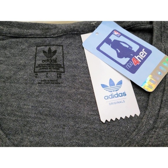 Adidas Brooklyn Nets NBA Women's Stretched T-Shirt Gray Large - Picture 3 of 5